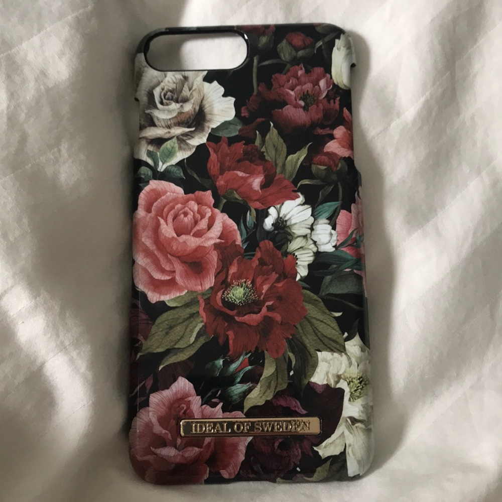 Ideal of Sweden iPhone 7 Plus Phone Cover